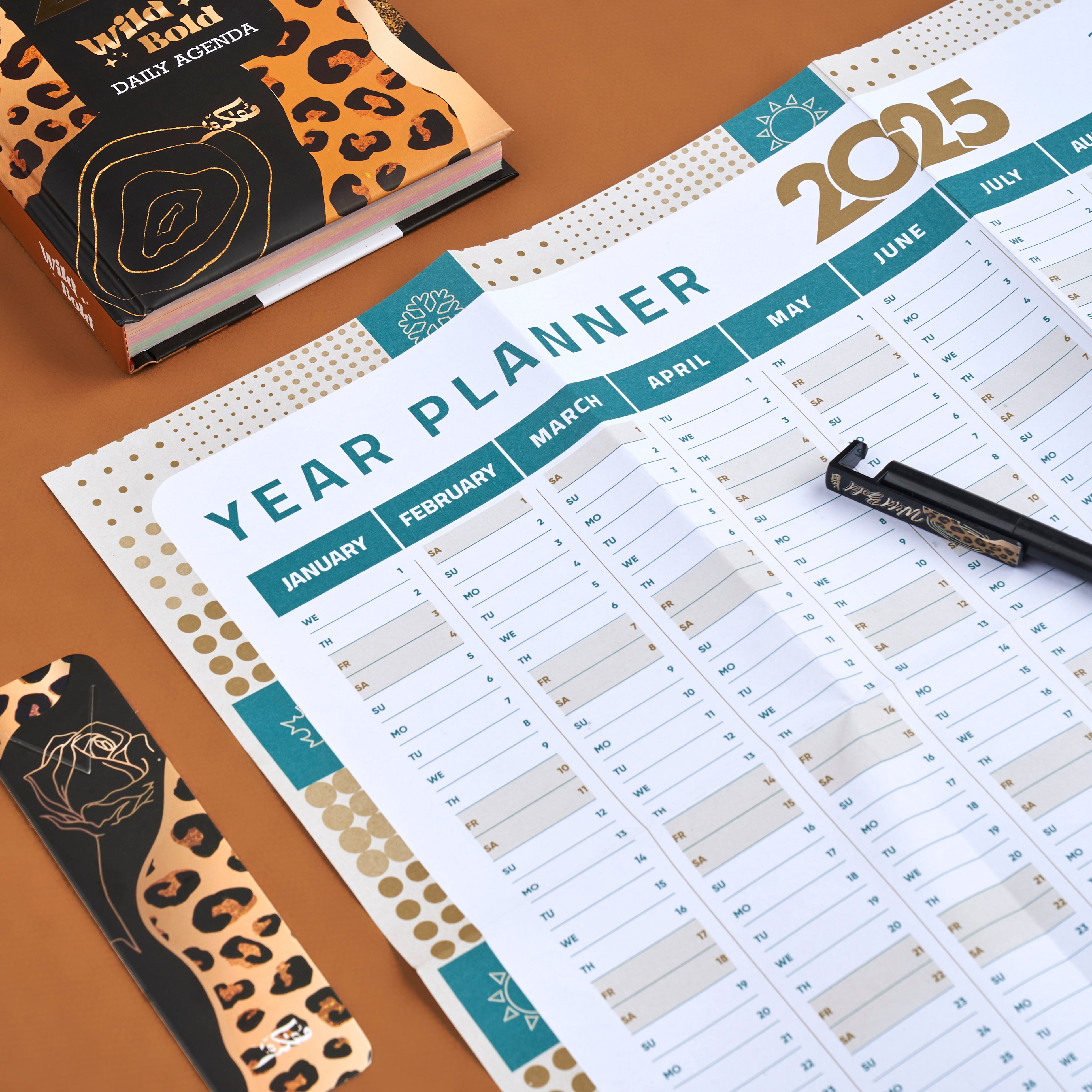 مجموعة هدايا أجندة 2025 - وايلد بولد