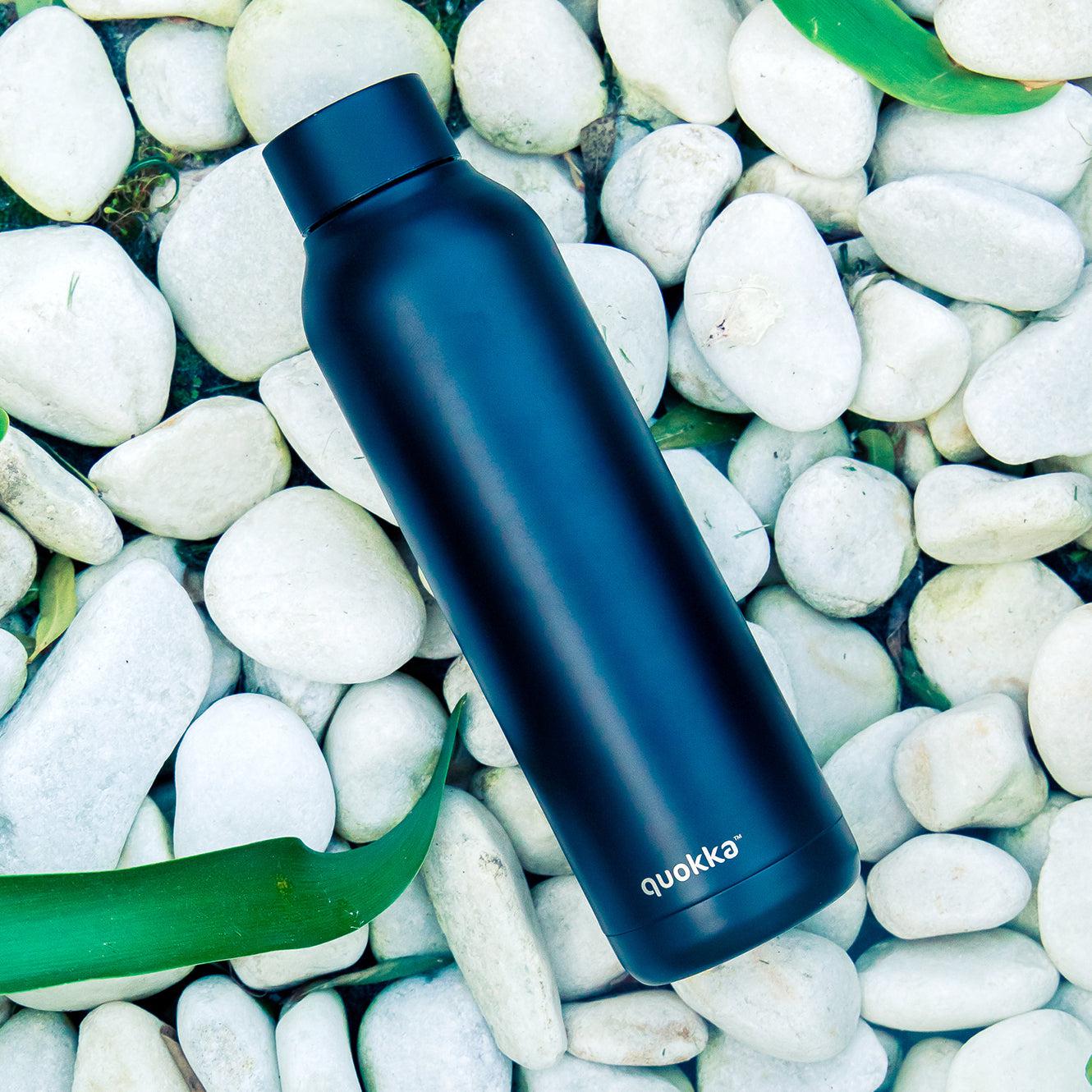 مطرة مياه حرارية ستينليس ستيل حجم 630 مل لون اسود