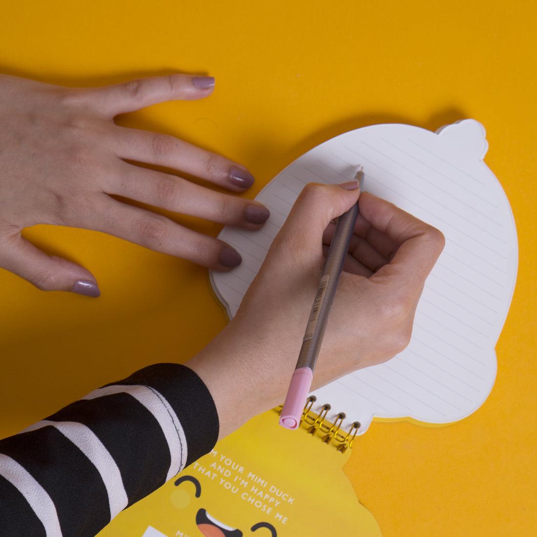 دفتر البطة ميمي - أصفر